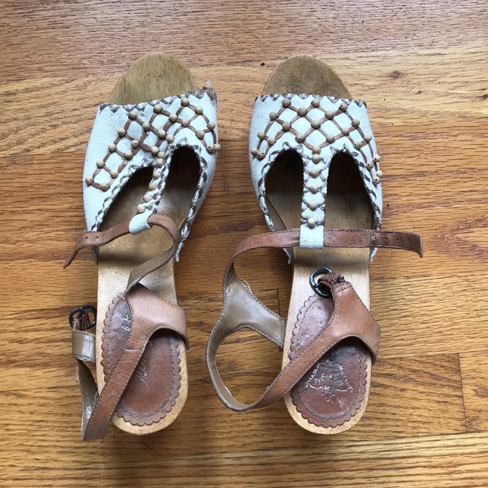 Miss Albright Clogs - Picture 2 of 6
